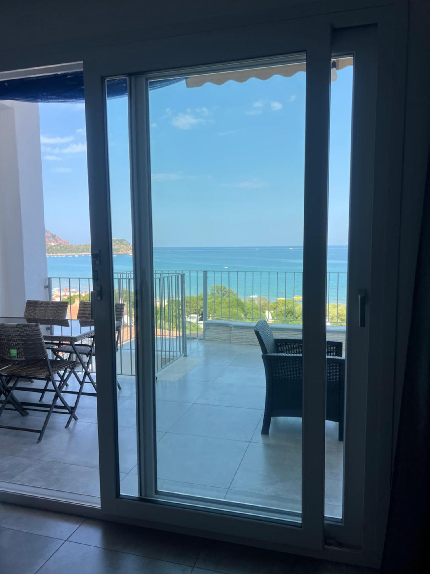 Casa Foxi Manna Holiday home *